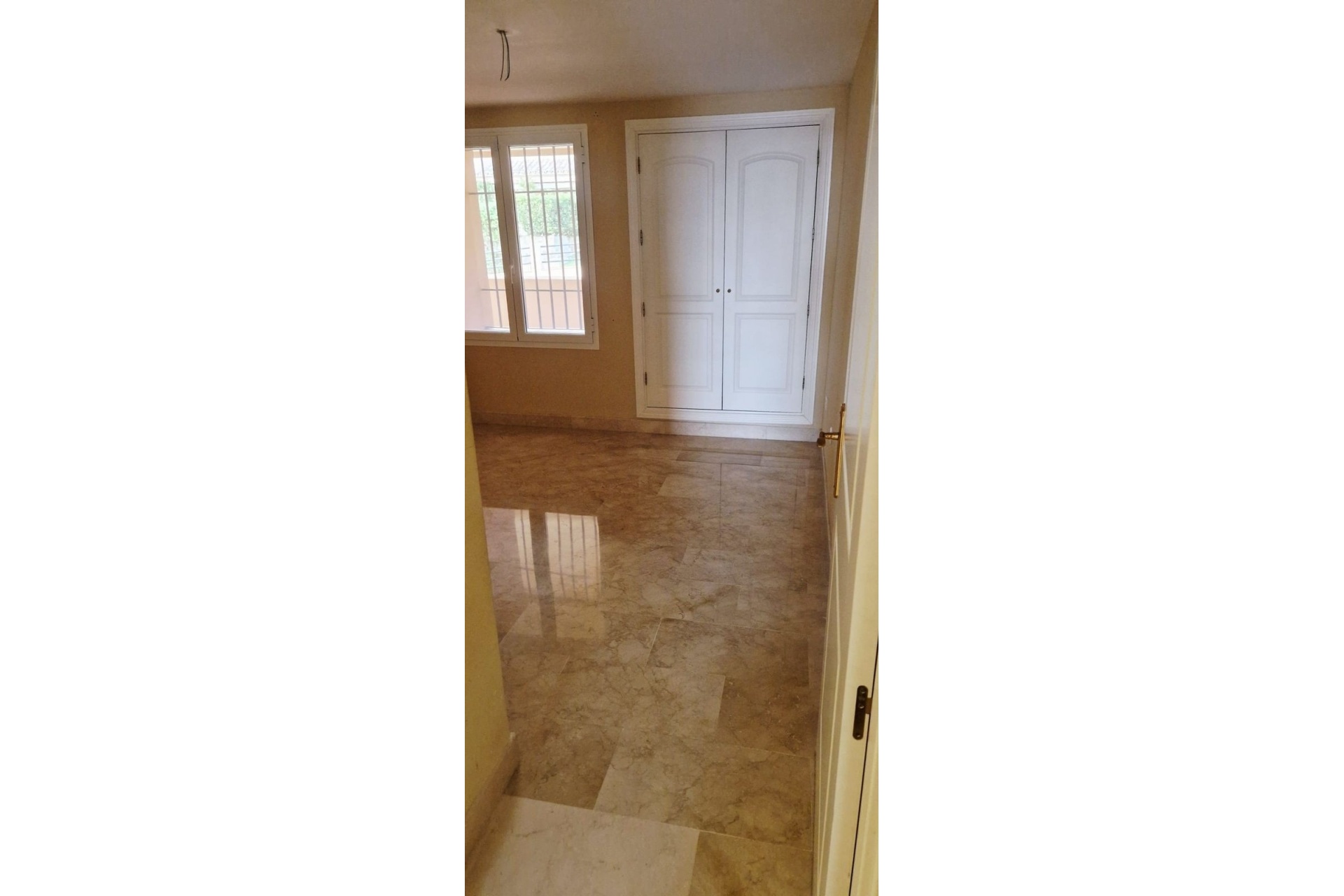 Wiederverkauf - apartment - Marbella - Elviria