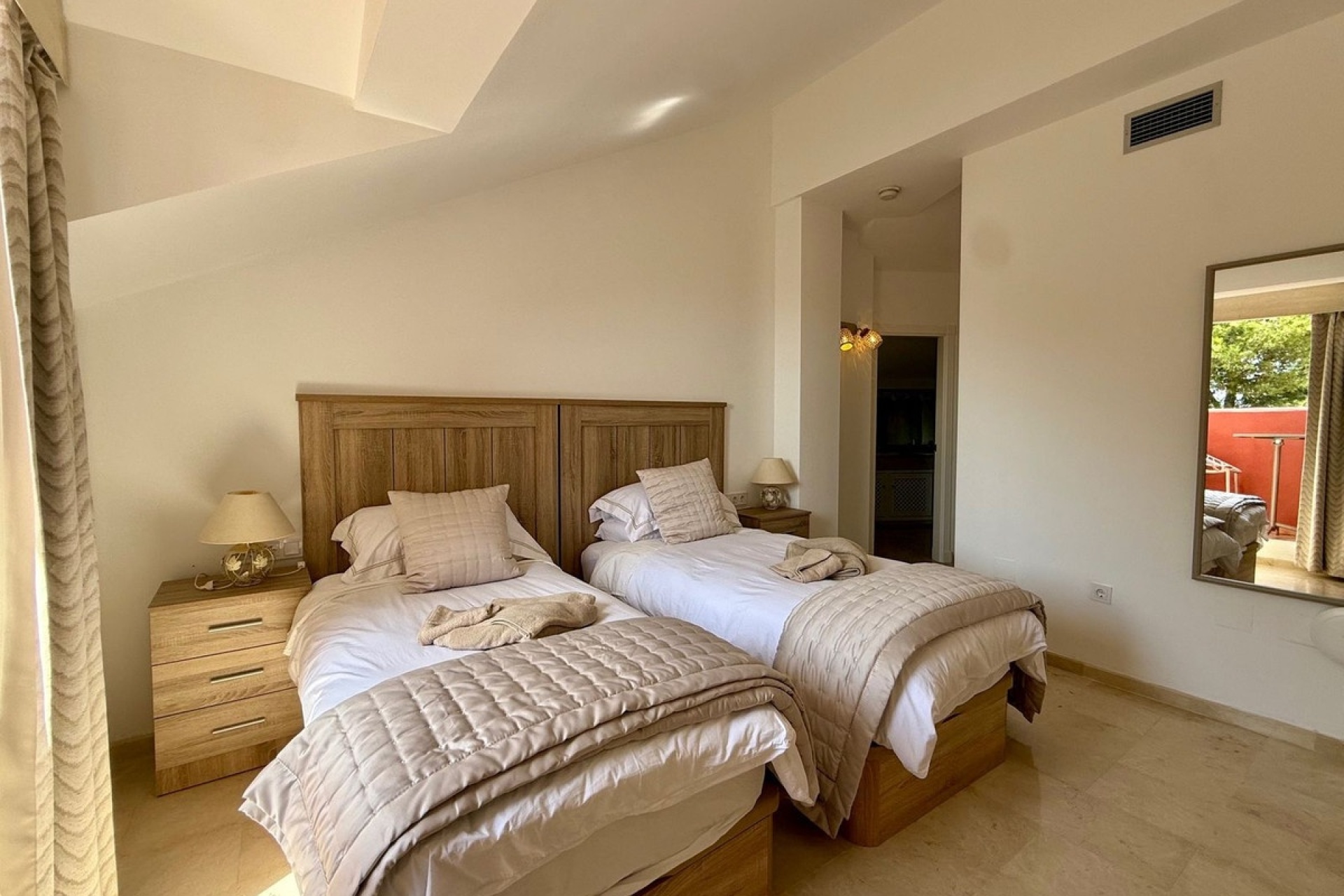 Wiederverkauf - apartment - Marbella - Elviria