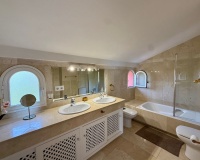 Wiederverkauf - apartment - Marbella - Elviria