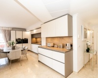 Wiederverkauf - apartment - Marbella - Elviria