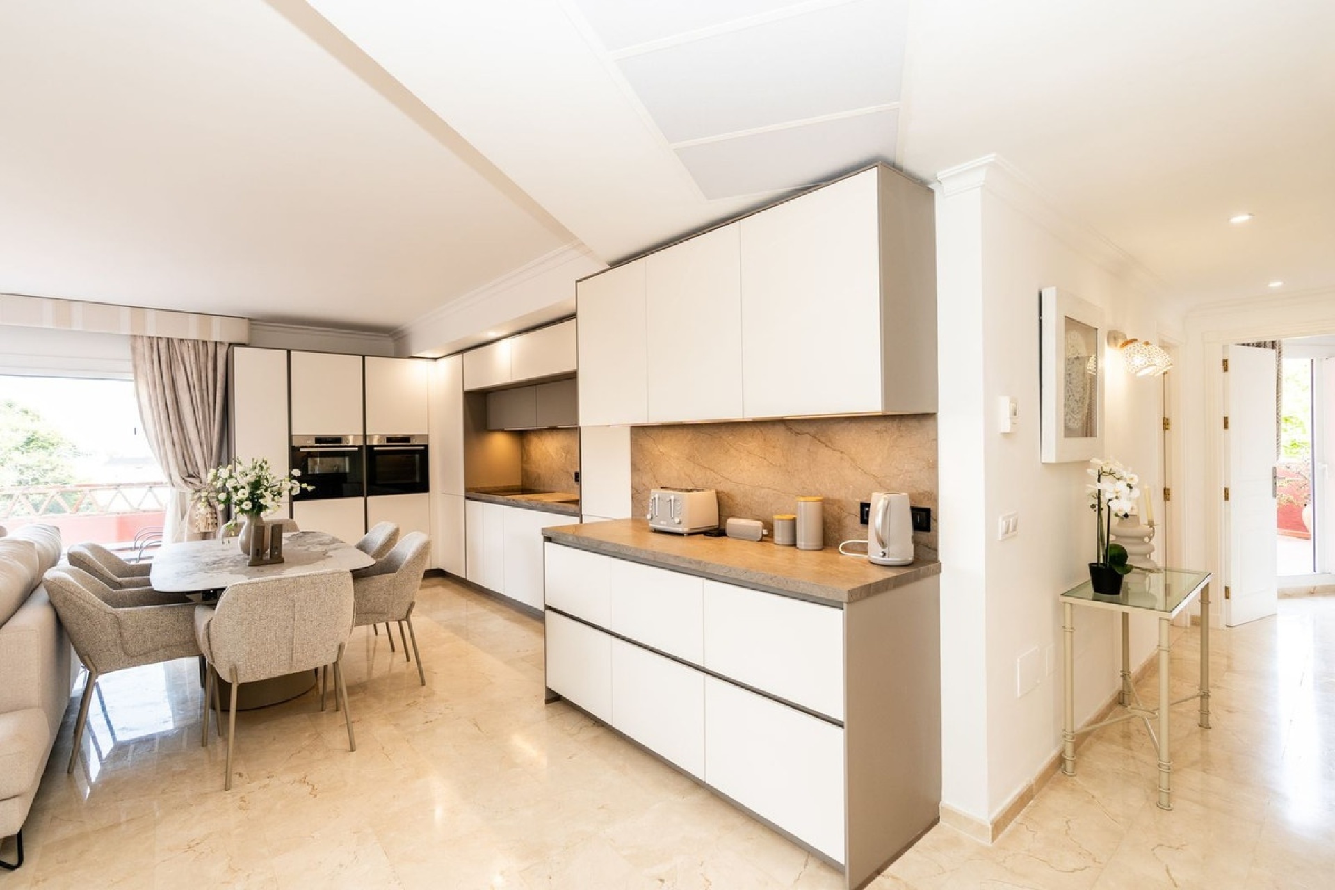 Wiederverkauf - apartment - Marbella - Elviria