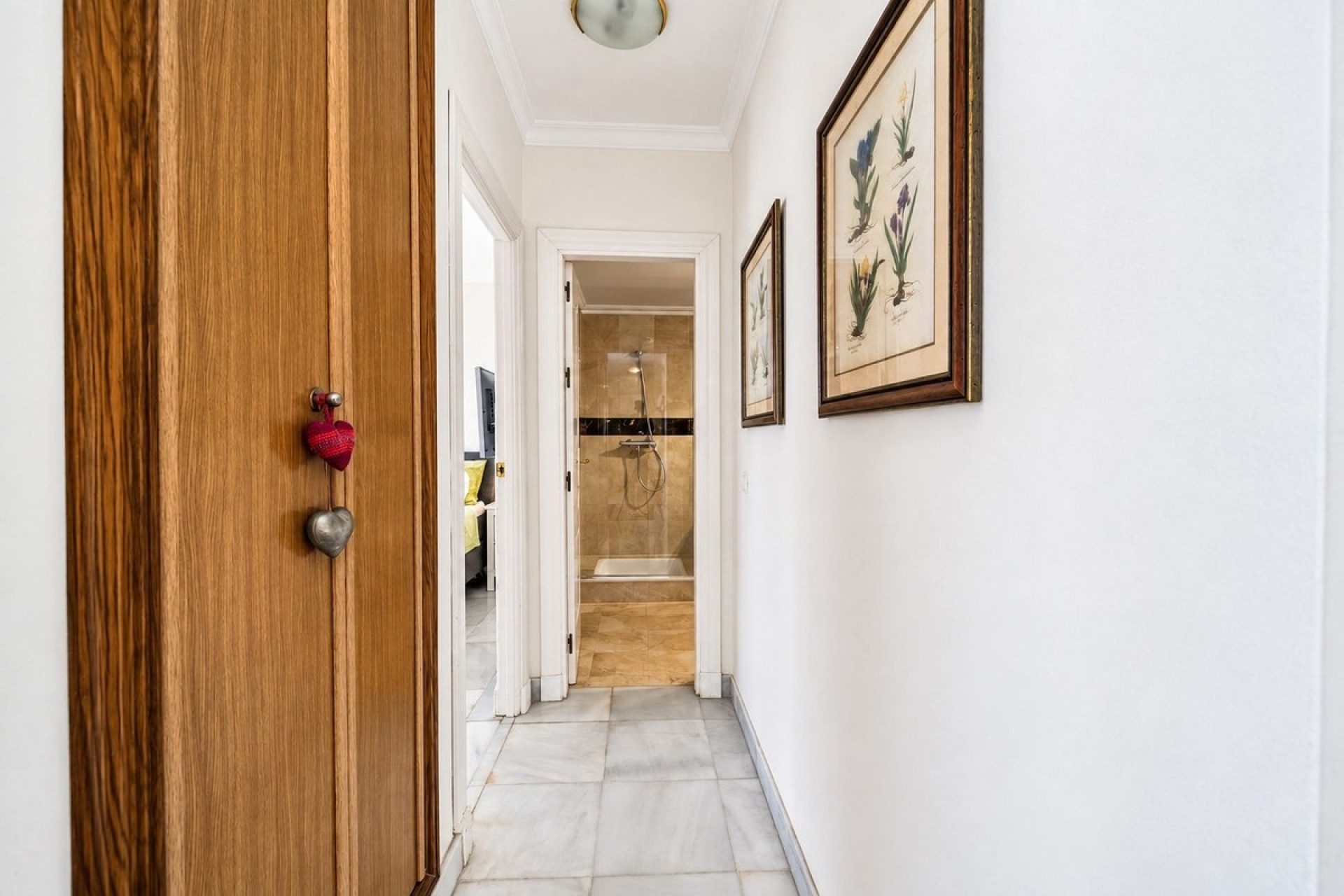 Wiederverkauf - apartment - Marbella - Elviria