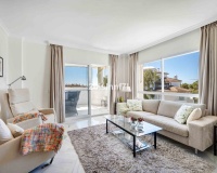 Wiederverkauf - apartment - Marbella - Elviria