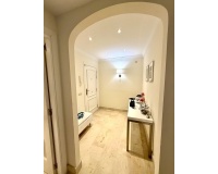 Wiederverkauf - apartment - Marbella - Elviria