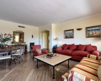 Wiederverkauf - apartment - Marbella - Elviria