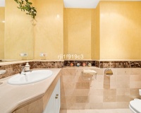 Wiederverkauf - apartment - Marbella - Elviria