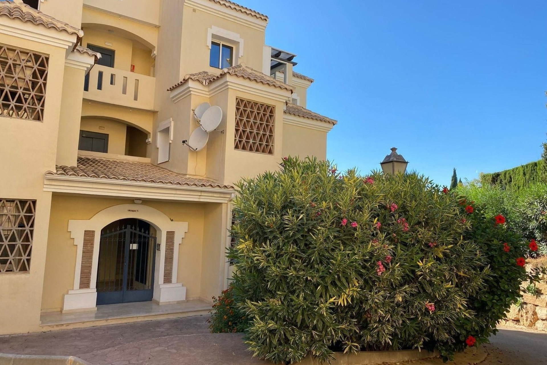 Wiederverkauf - apartment - Marbella - Elviria