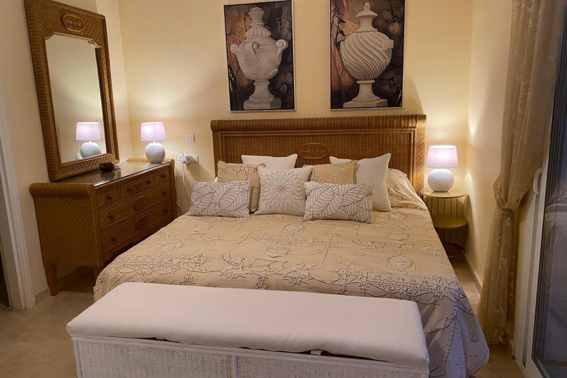 Wiederverkauf - apartment - Marbella - Elviria