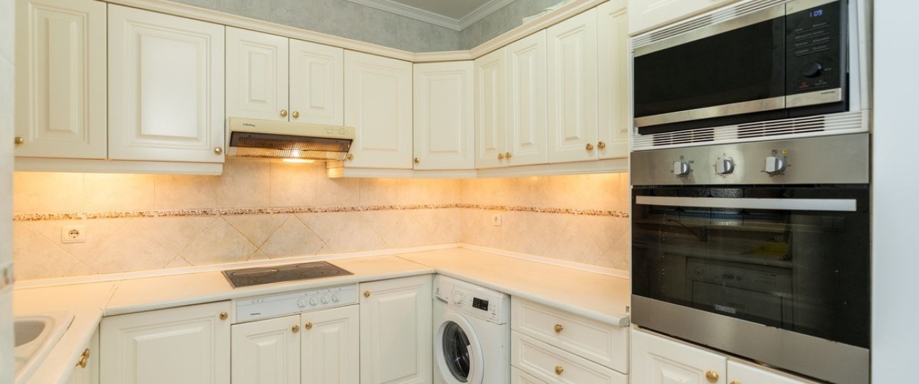 Wiederverkauf - apartment - Marbella - Elviria