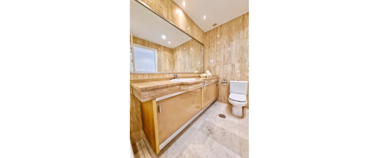 Wiederverkauf - apartment - Marbella - Elviria