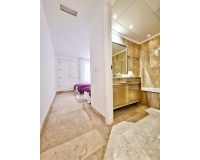 Wiederverkauf - apartment - Marbella - Elviria