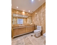 Wiederverkauf - apartment - Marbella - Elviria