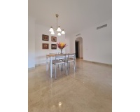 Wiederverkauf - apartment - Marbella - Elviria