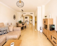 Wiederverkauf - apartment - Marbella - Elviria