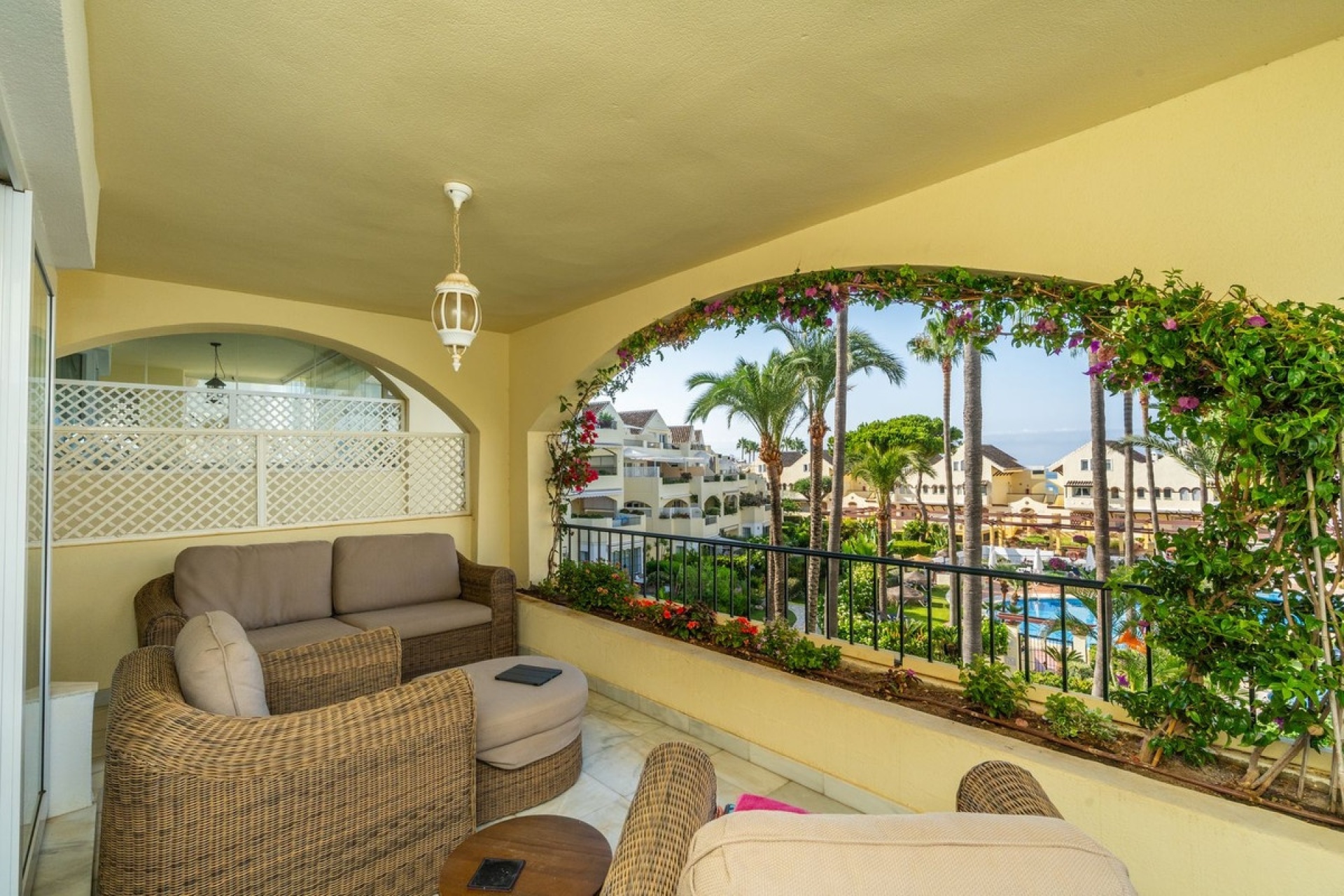 Wiederverkauf - apartment - Marbella - Elviria