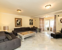 Wiederverkauf - apartment - Marbella - Elviria
