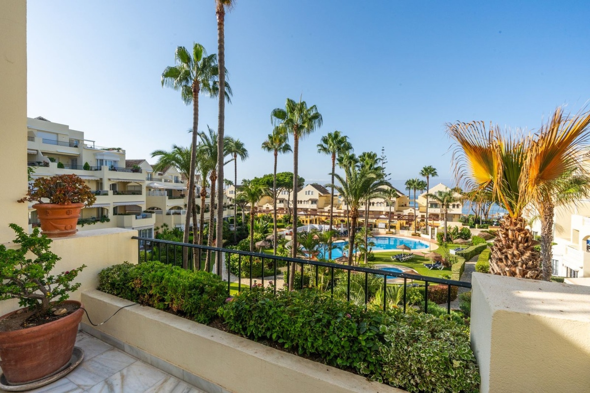 Wiederverkauf - apartment - Marbella - Elviria