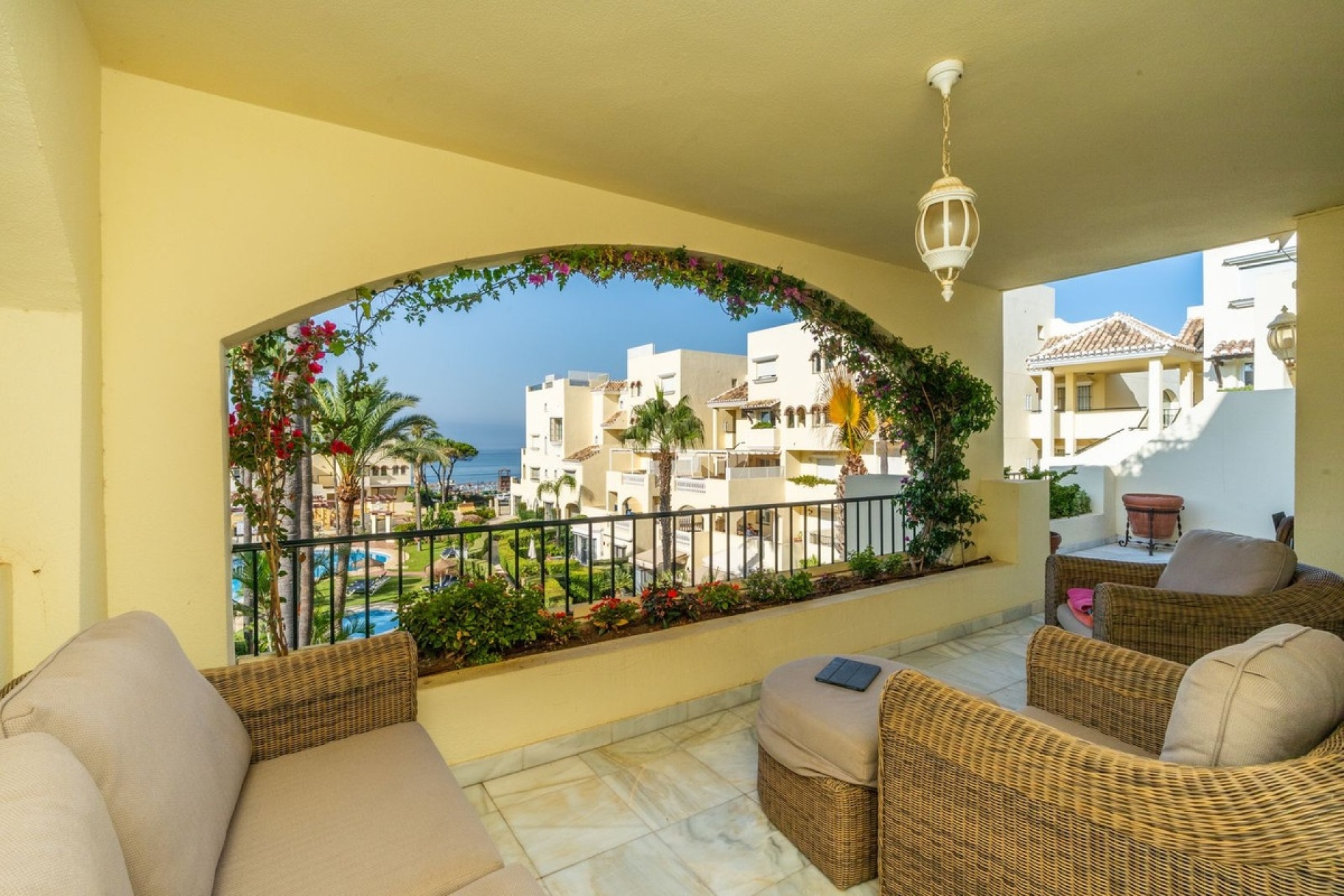 Wiederverkauf - apartment - Marbella - Elviria