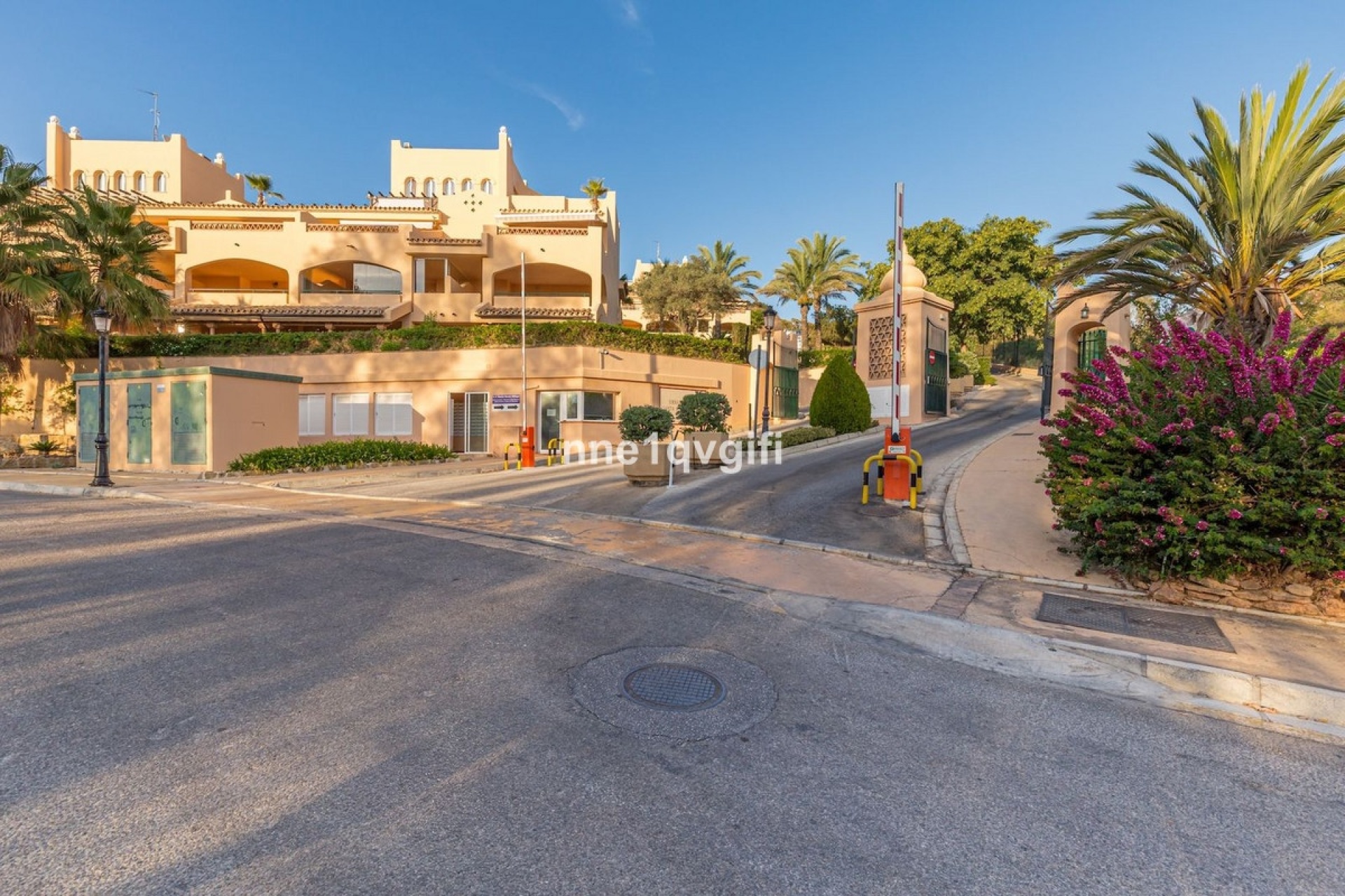 Wiederverkauf - apartment - Marbella - Elviria