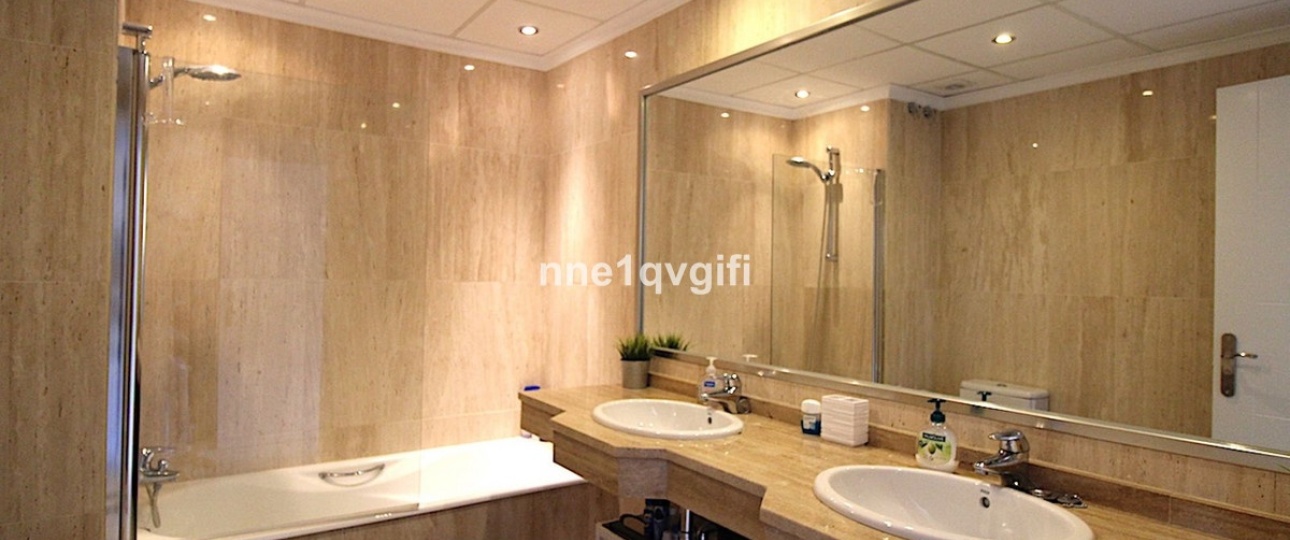 Wiederverkauf - apartment - Marbella - Elviria