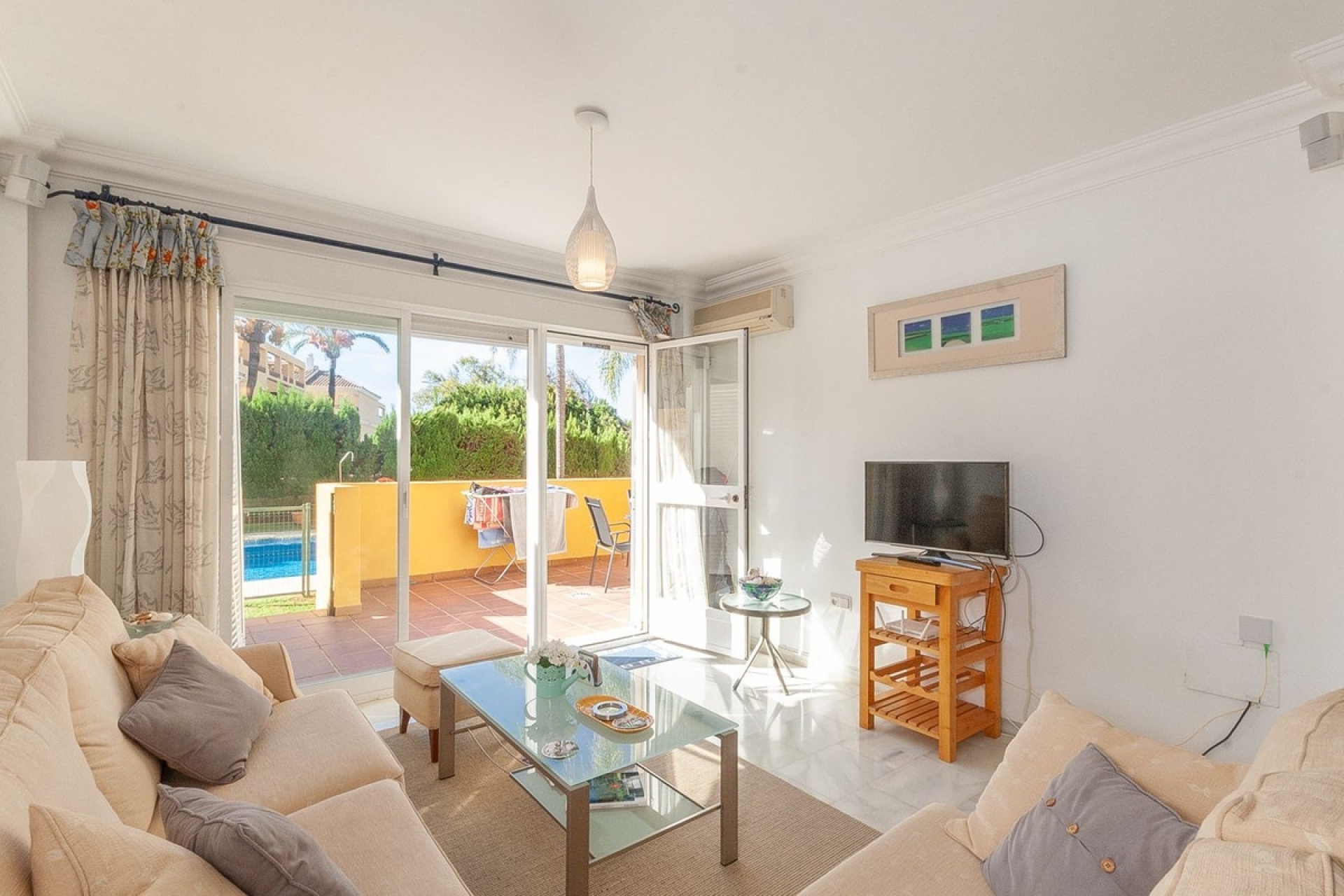 Wiederverkauf - apartment - Marbella - Elviria