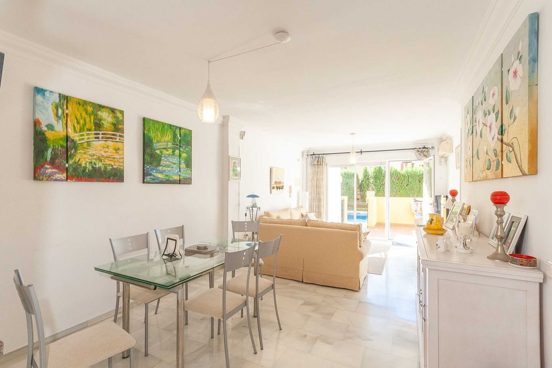 Wiederverkauf - apartment - Marbella - Elviria