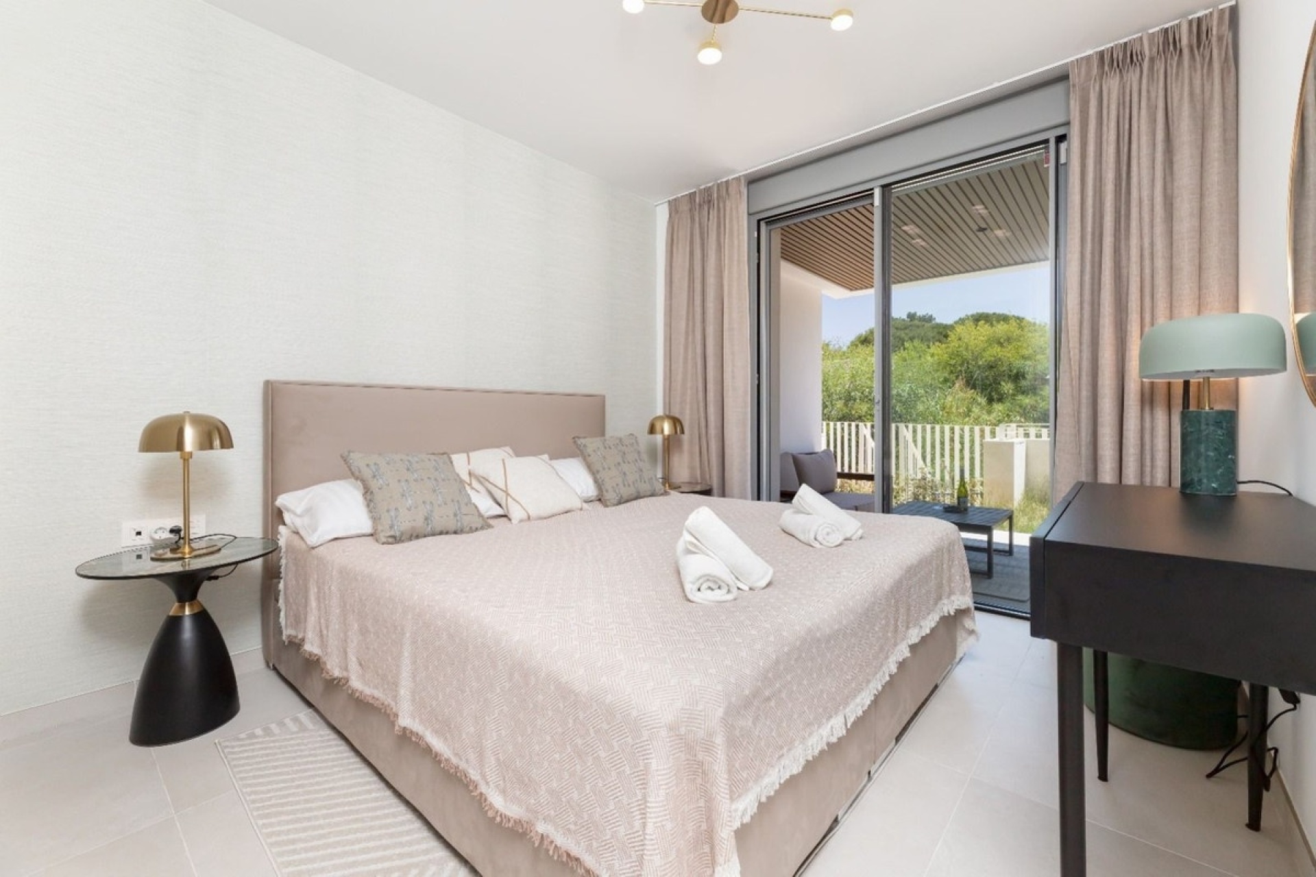 Wiederverkauf - apartment - Marbella - Elviria