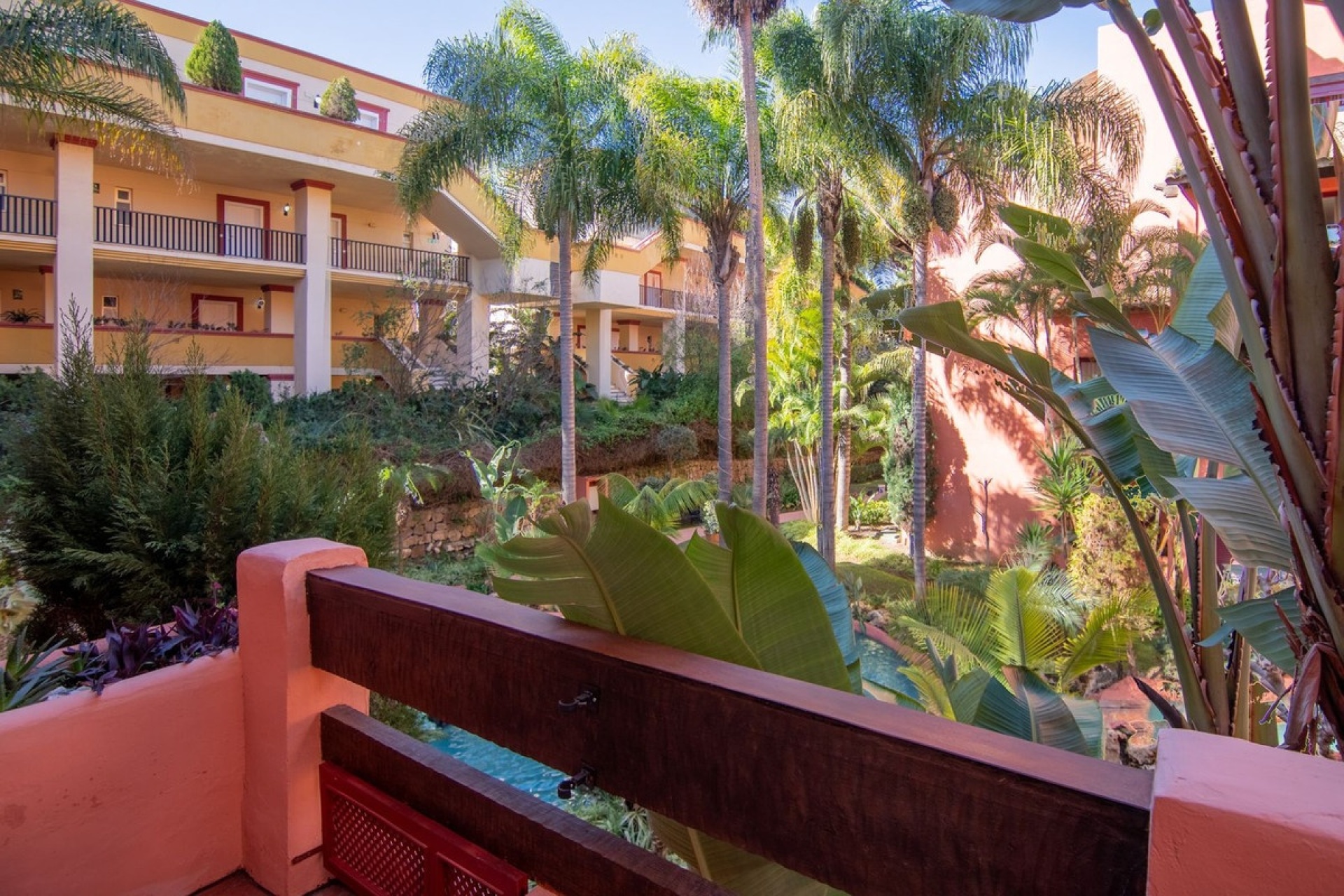 Wiederverkauf - apartment - Marbella - Elviria