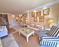Wiederverkauf - apartment - Marbella - Elviria