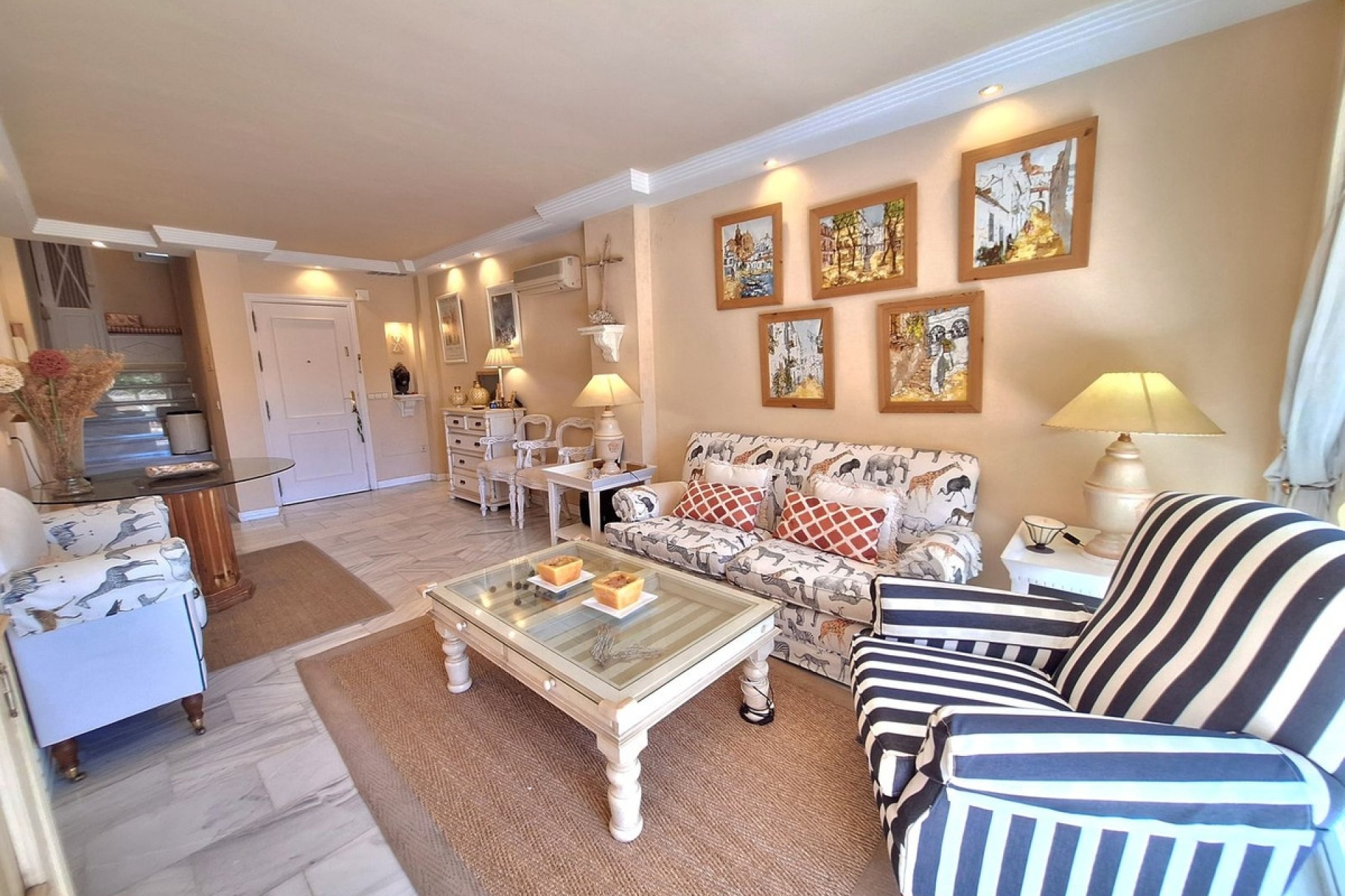 Wiederverkauf - apartment - Marbella - Elviria