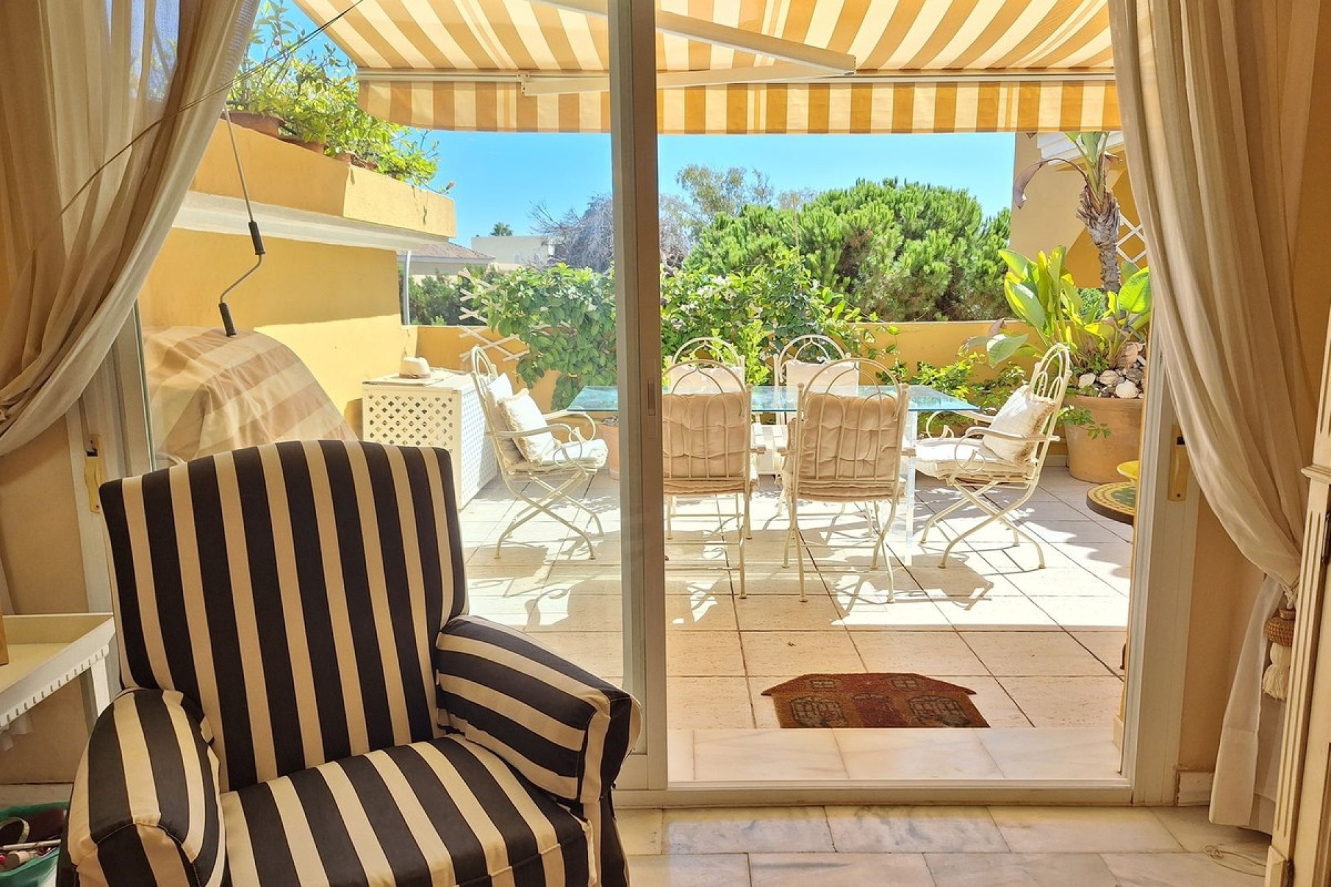 Wiederverkauf - apartment - Marbella - Elviria
