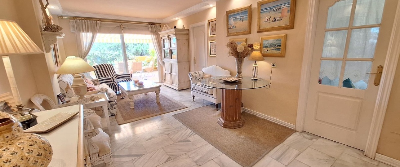 Wiederverkauf - apartment - Marbella - Elviria