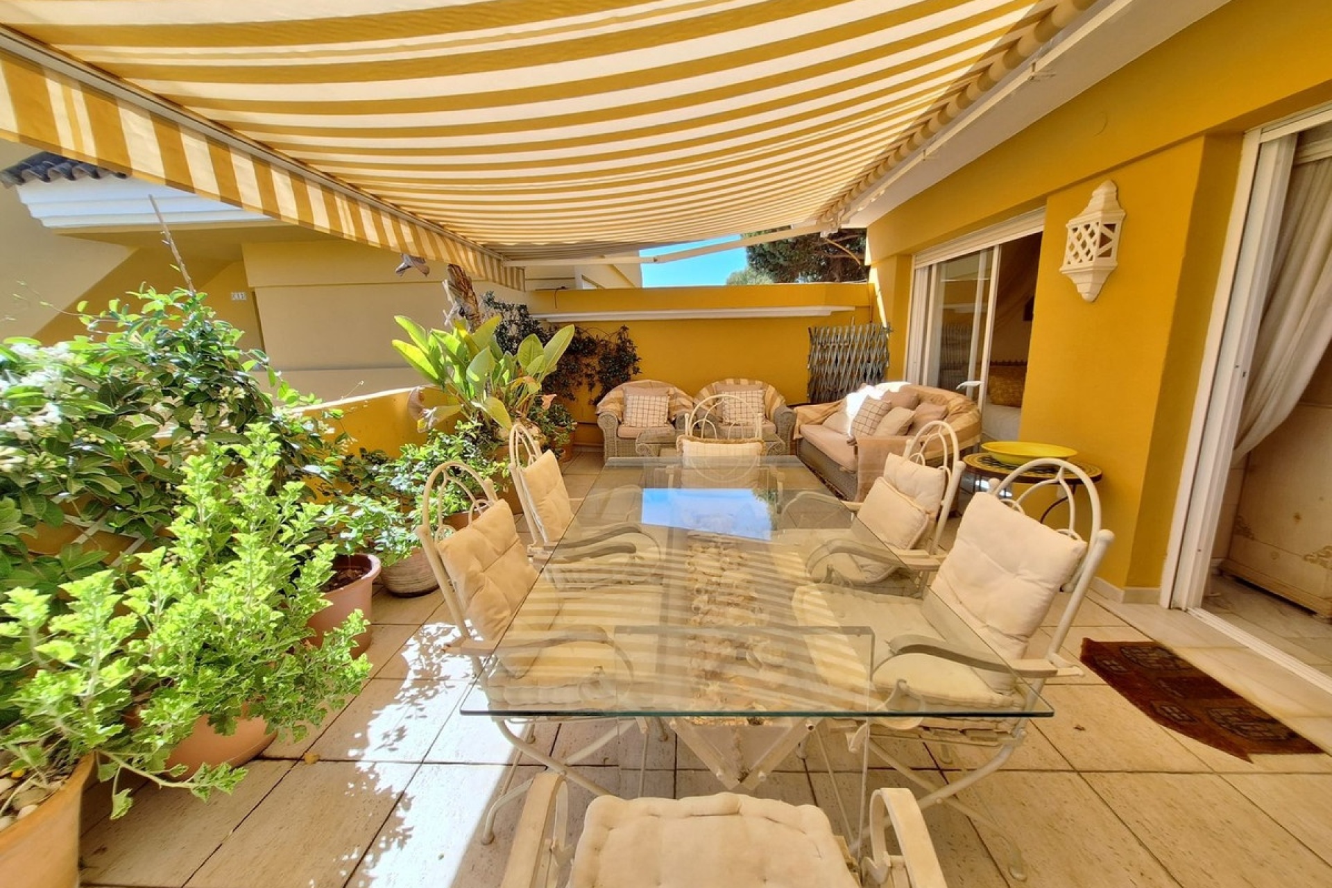 Wiederverkauf - apartment - Marbella - Elviria