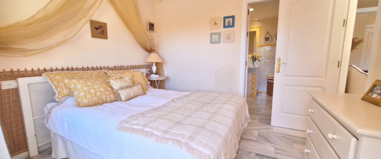 Wiederverkauf - apartment - Marbella - Elviria