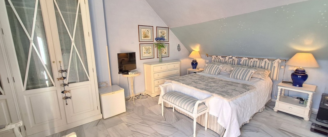 Wiederverkauf - apartment - Marbella - Elviria