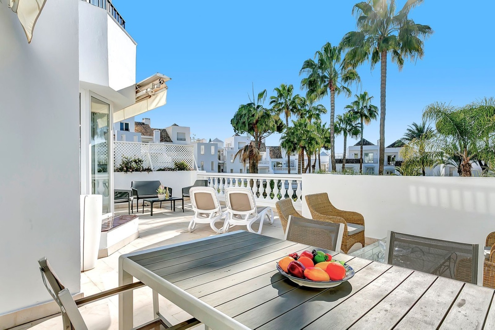 Wiederverkauf - apartment - Marbella - Elviria