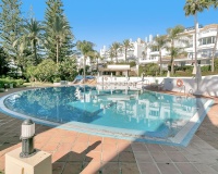 Wiederverkauf - apartment - Marbella - Elviria