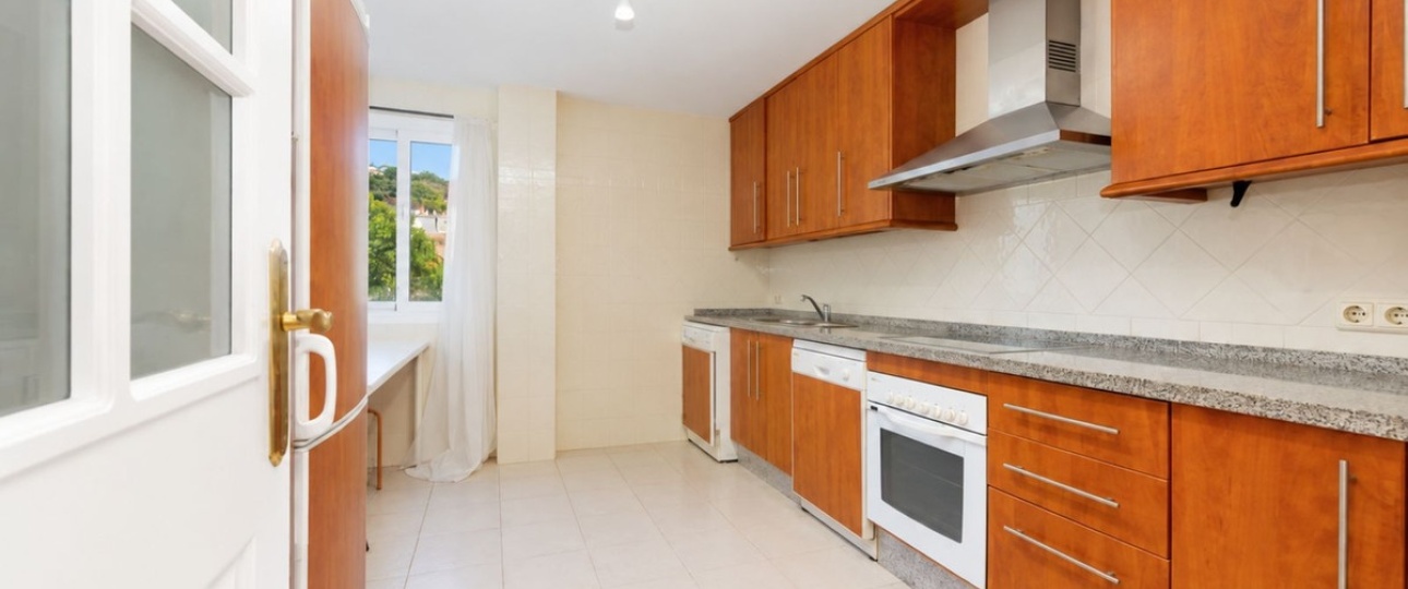 Wiederverkauf - apartment - Marbella - Elviria