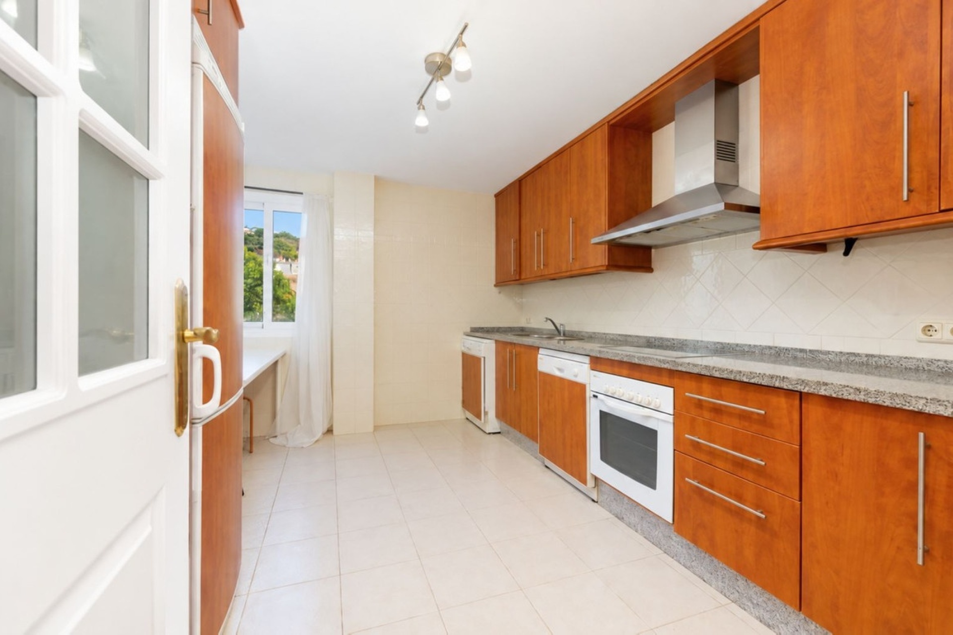 Wiederverkauf - apartment - Marbella - Elviria