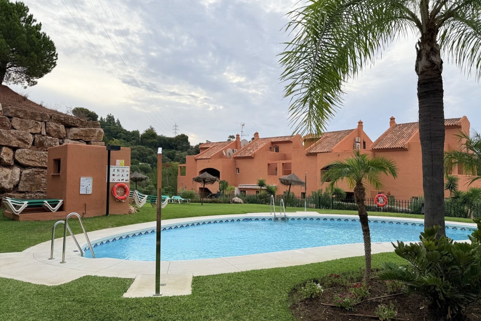 Wiederverkauf - apartment - Marbella - Elviria