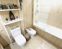 Wiederverkauf - apartment - Marbella - Elviria