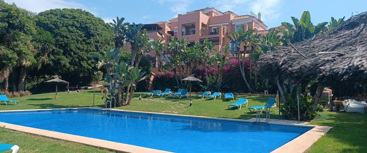 Wiederverkauf - apartment - Marbella - Guadalmina Alta