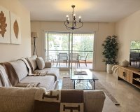 Wiederverkauf - apartment - Marbella - Guadalmina Alta