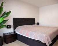 Wiederverkauf - apartment - Marbella - Guadalmina Alta