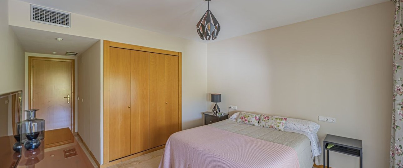 Wiederverkauf - apartment - Marbella - Guadalmina Alta