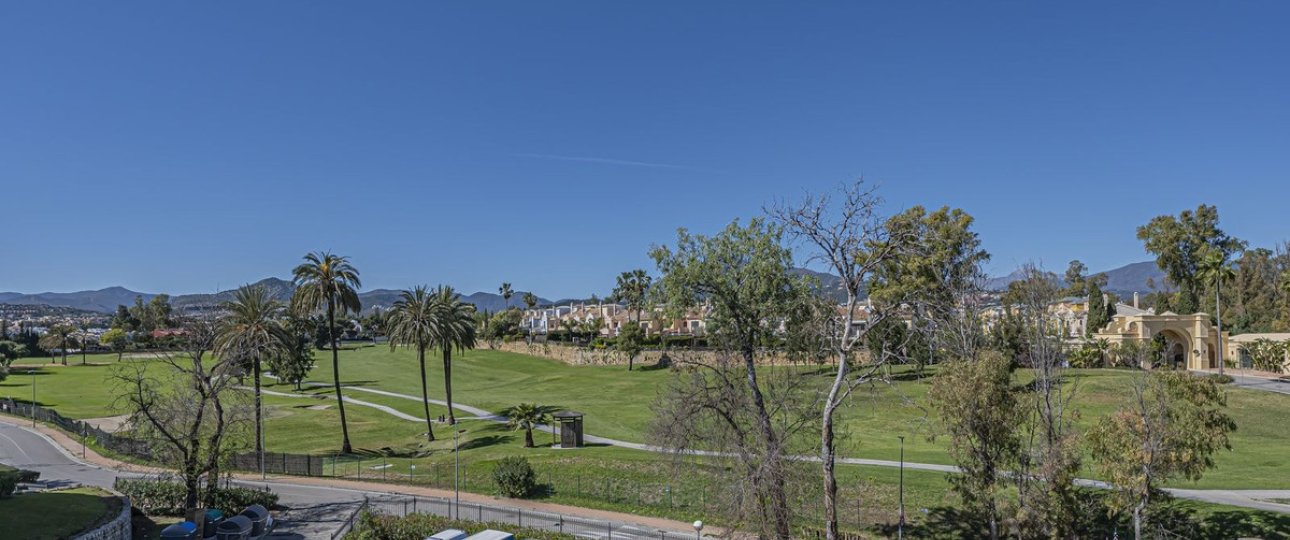 Wiederverkauf - apartment - Marbella - Guadalmina Alta