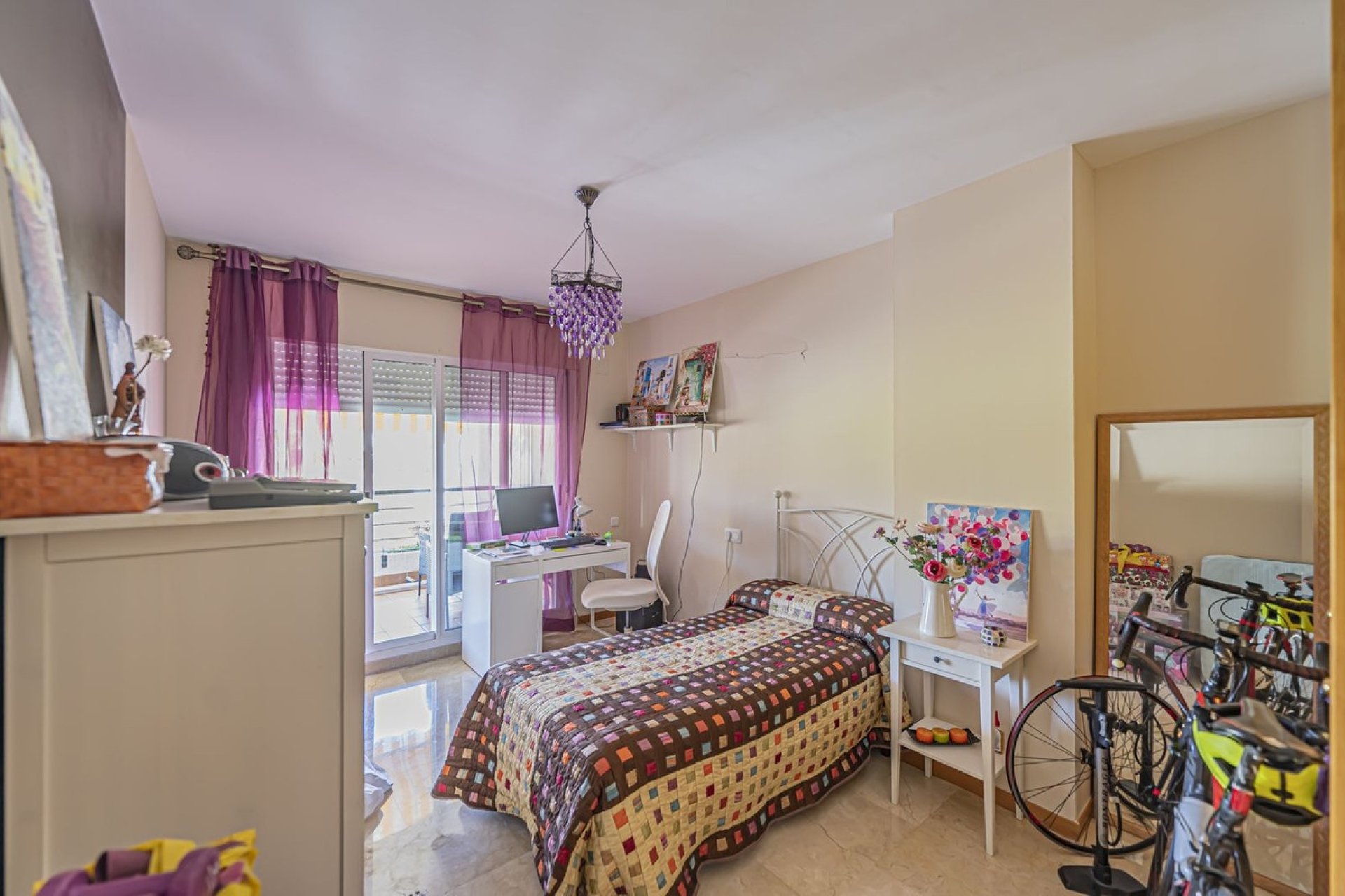 Wiederverkauf - apartment - Marbella - Guadalmina Alta