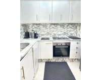 Wiederverkauf - apartment - Marbella - Guadalmina Alta