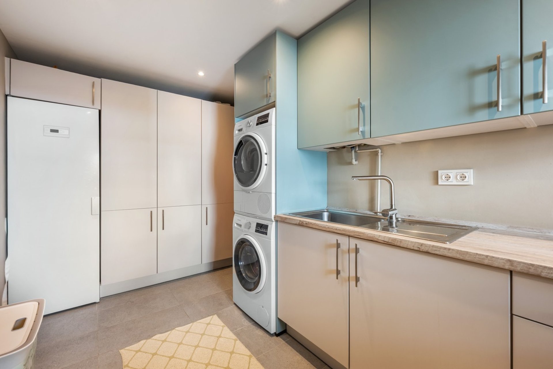 Wiederverkauf - apartment - Marbella - Guadalmina Alta