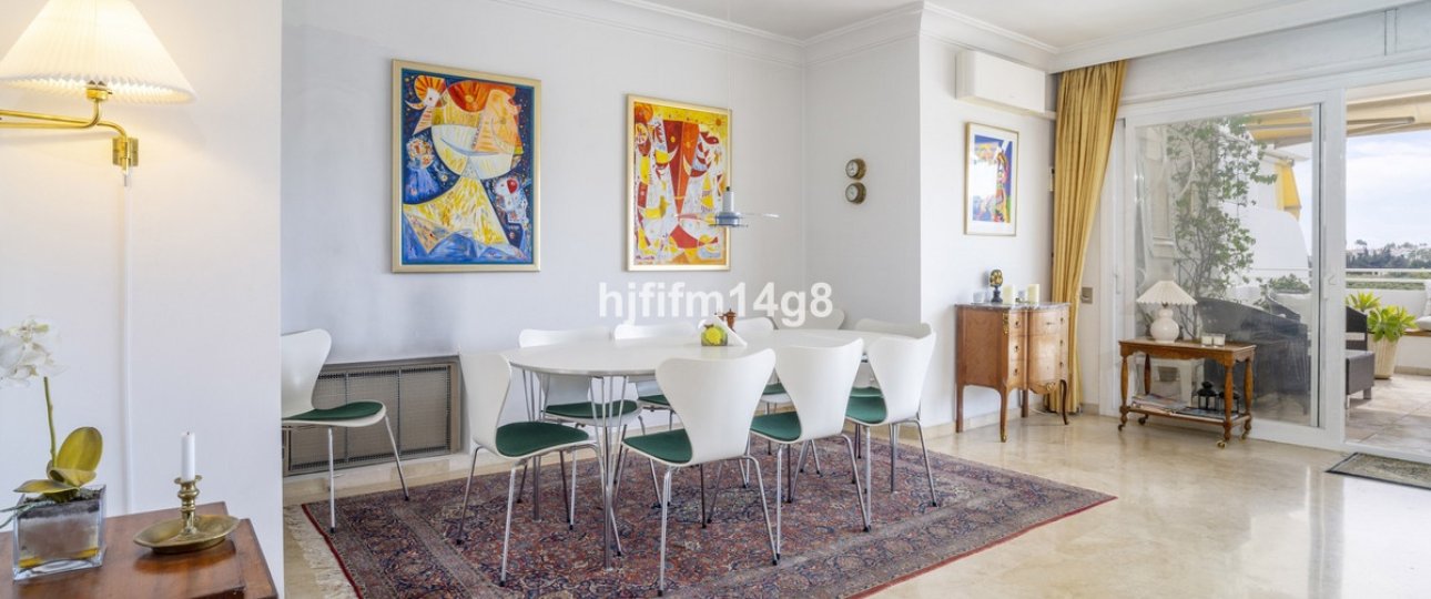 Wiederverkauf - apartment - Marbella - Guadalmina Alta